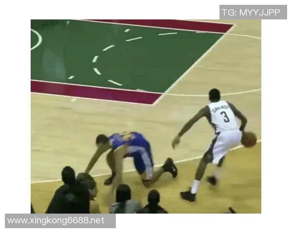 英超战术分析视角下的上海乒乓球队包夹打法深度解读