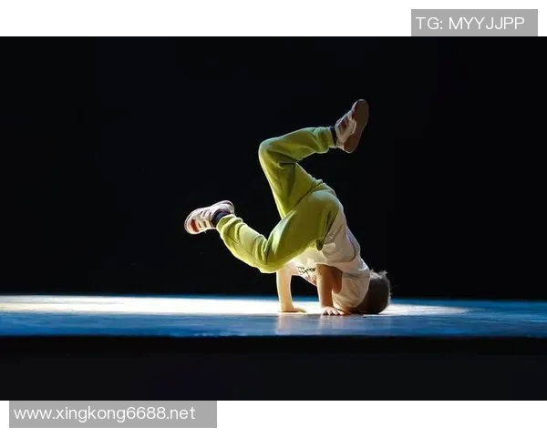 运动数据科学街舞训练法揭秘提升舞技与身体素质的有效策略与方法 运动数据科学街舞训练法揭秘提升舞技与身体素质的有效策略与方法